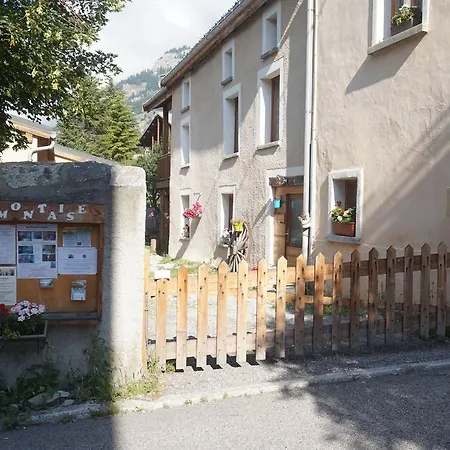 Hotel Gite Le Tsozal